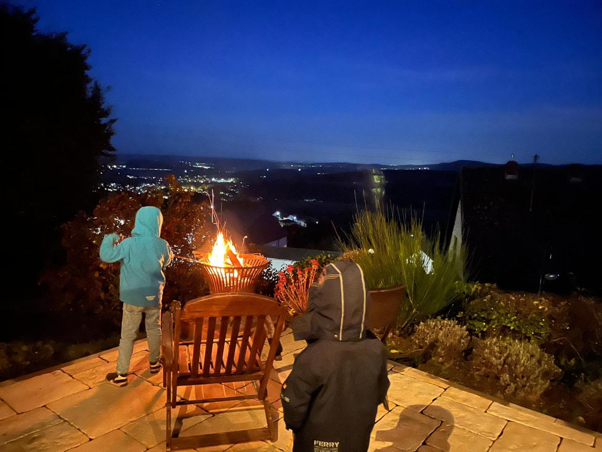 Niederdürenbach Eifel Landhaus Panoramablick Unter Der Burg Olbrueck Mit Sauna Hottub Grosser Terrasse Und Garten Ideal Fuer Familien מראה חיצוני תמונה